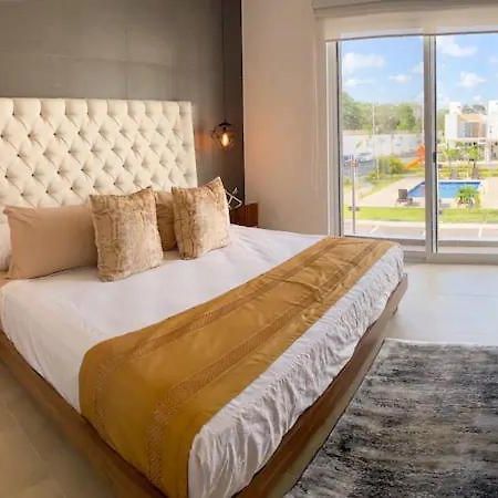 Villa Elegante Y Preciosa Casa Con Excelente Ubicacion à Cancún Extérieur photo
