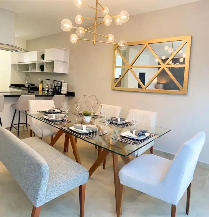 Villa Elegante Y Preciosa Casa Con Excelente Ubicacion à Cancún Extérieur photo